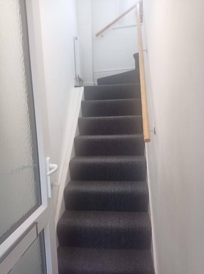 Stylish 2-Bed Flat, Quick Access To London Sights Apartment Exterior photo